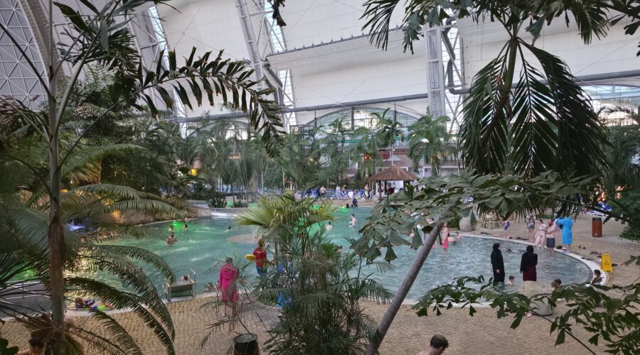 tropical-island-berlin-summer-day-trip